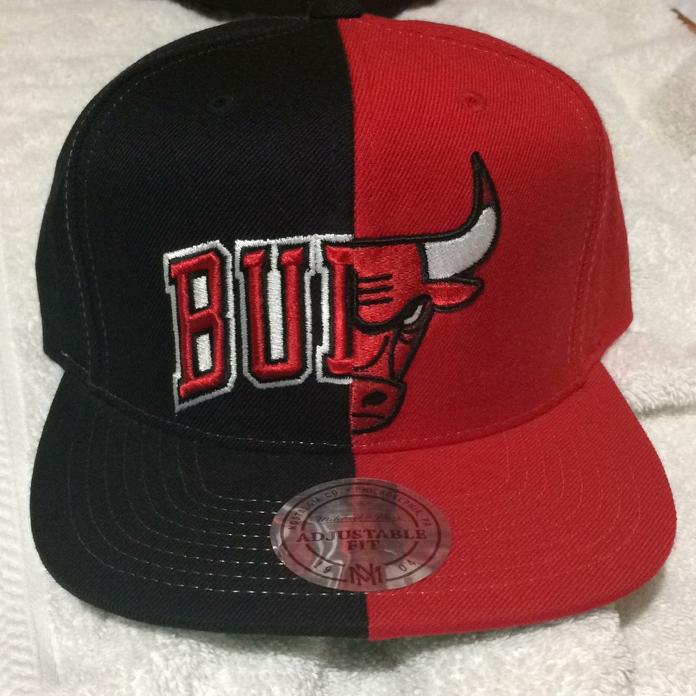 Chicago Bulls Cap (Multi Team Colors)
